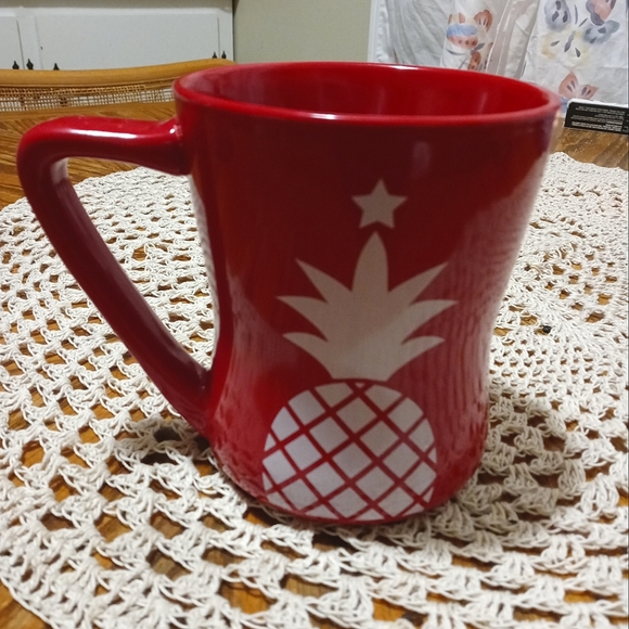 EA Other - Berry & Bright Mug